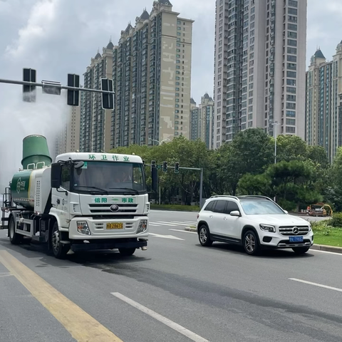 连续两天！信阳这场“清凉接力”，沁润高温下的坚守者