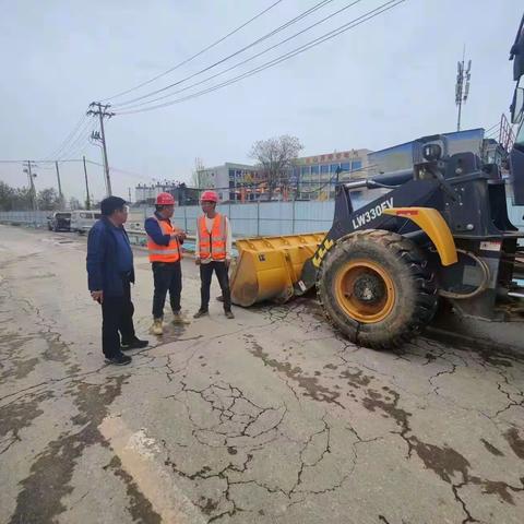 长治市生态环境局潞州分局开展非道路移动机械集中整治专项行动