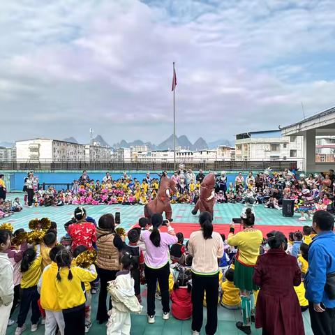 芦笙斗马，欢庆县庆 ‍七色花东景幼儿园苗一班第十二周美食 ‍ ‍