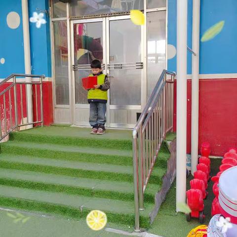 泰山区【灵山爱心幼儿园】每周一升国旗仪式