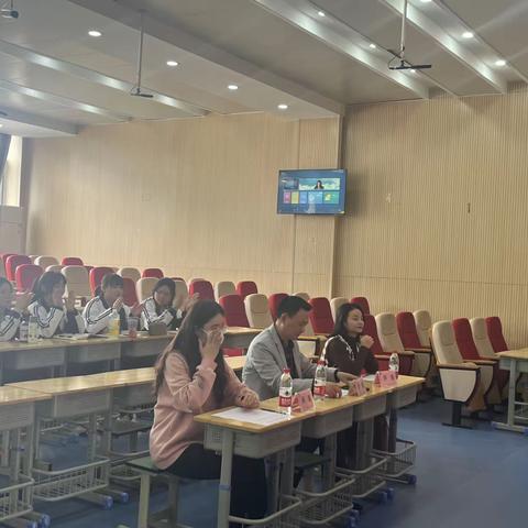 “蓬勃迎新征，扬帆振山河“演讲比赛