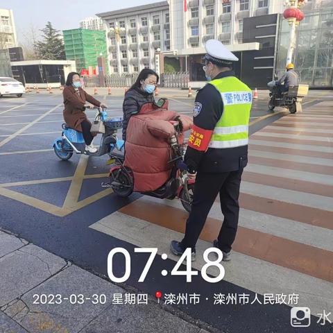 创城攻坚进行时，滦州交警在行动