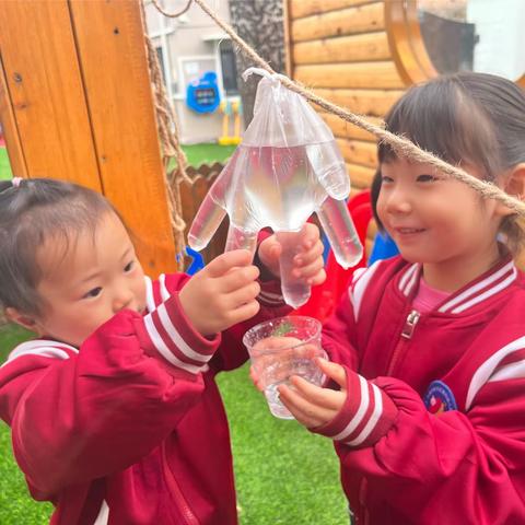 世界水日 与水相约——小豆班世界水日主题活动