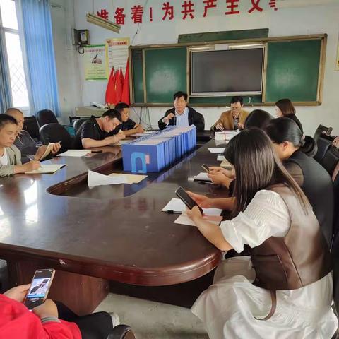 安全重于泰山——涧头集镇新庄小学开展了防震演练活动