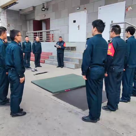 增强体质就是提高战斗力——工行中队开展多元化体能训练