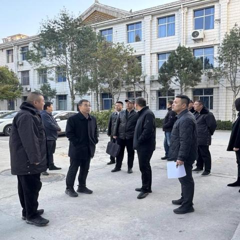 学院领导深入自强校区开展安全稳定大排查工作