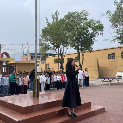 预防踩踏    安全”童”行——神后镇中心小学防踩踏安全演练活动