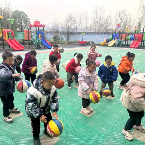 毛堂乡中心幼儿园大班周美篇