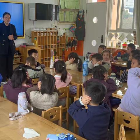 大一班十一月份家长进课堂