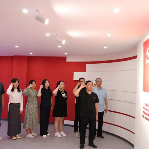 清风涤荡心尘 誓言永铸忠诚 ‍          ——市中区人民路小学党员干部廉政警示教育活动