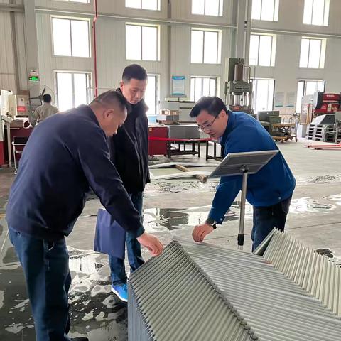 市机械工会领导赴中节能两家企业调研