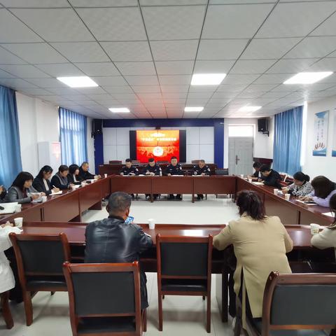 警校携手聚力 共筑平安校园——辛市派出所召开“平安建设”校园共建座谈会