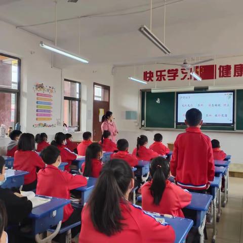 【铜冶镇南铜冶小学】不负光阴，教学相长——南铜冶小学教研活动纪实