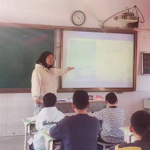 课堂“学弈”悟古文    研讨“学艺”收获丰 ——洪河屯乡二中