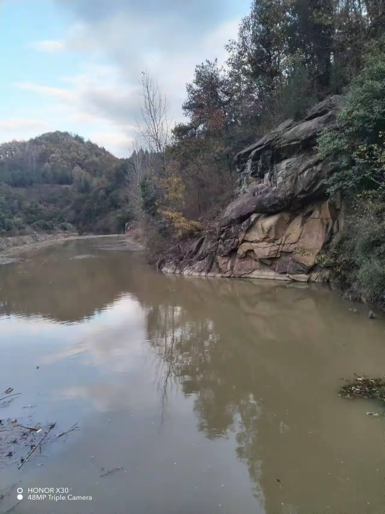 简篇-记忆中的那条山间小路