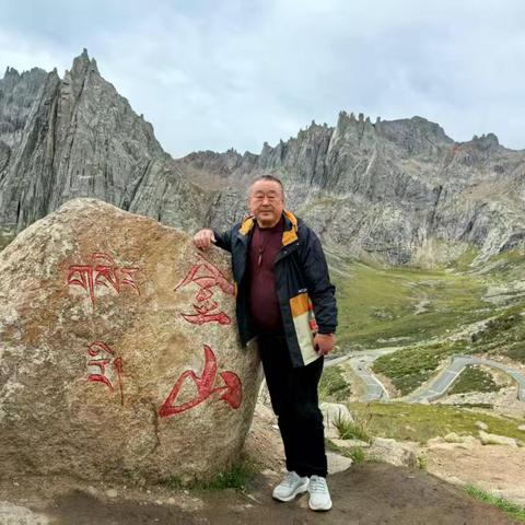 秋日高原行记：探秘莲宝叶则与壤塘印象