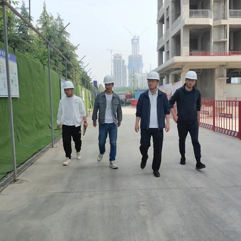 【中央商务区公司】  开展专项安全生产检查