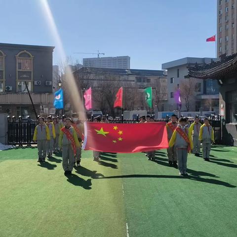 道德大讲堂—— 传承雷锋精神  做时代好少年