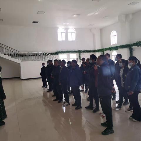 【党建引领聚合力 参观学习促提升】斯力很孵化中心学员赴扎旗杜美牧业参观学习肉牛养殖