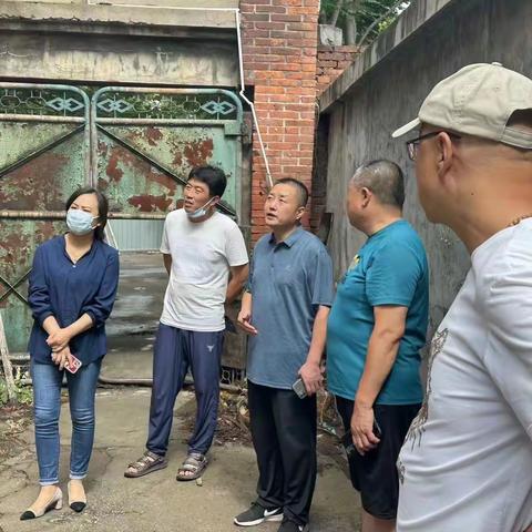 【公共文化服务中心】公共文化服务中心联合应急办公室对明星电影院开展安全检查