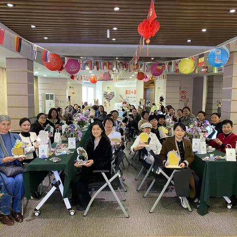 “柔肩担重任，巾帼绽芳华”——舜井社区职工之家开展庆祝国际劳动妇女节系列活动