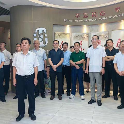 济南市人社局一行到大明湖街道舜井社区实地考察“舜井商圈劳动者维权工作站”建设情况