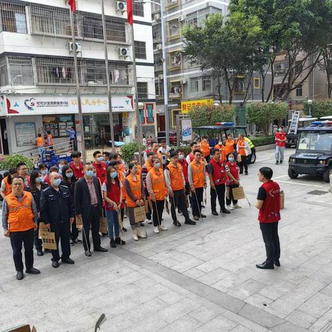 拾起垃圾，留下文明——龙华街道景新社区全力以赴搞好第七届文明城市创建工作