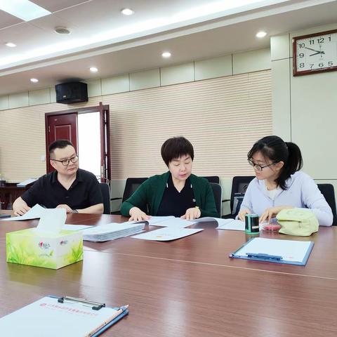 运用“一样本两指引”推动集体协商，构建和谐劳动关系，赋能企业高质量发展