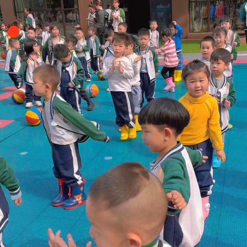 童年C班第八周周工作总结