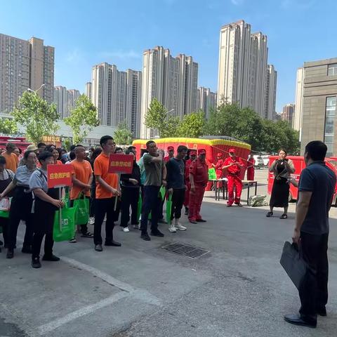 【历下区总工会】智远街道总工会开展人人讲安全 个个会应急——畅通生命通道安全宣传活动