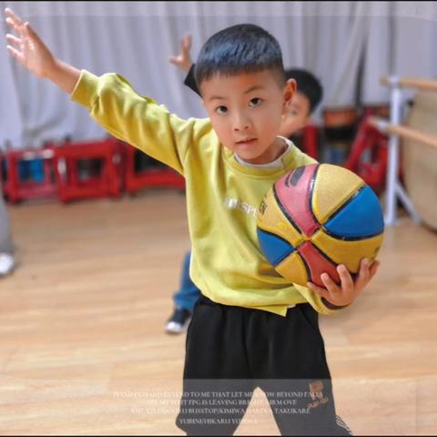 崇州市梦原幼儿园篮球、数独游戏活动      (六）