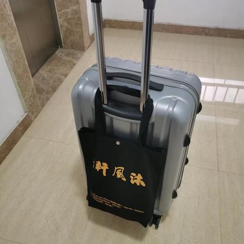 疫情下平凡但又努力的我们