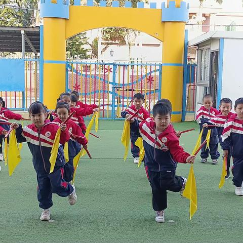 磊磊幼儿园中一班早操比赛