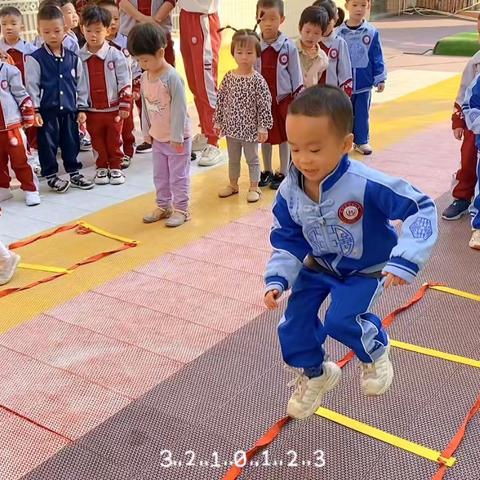 【东波承智幼儿园】中二班第十二周生活动态