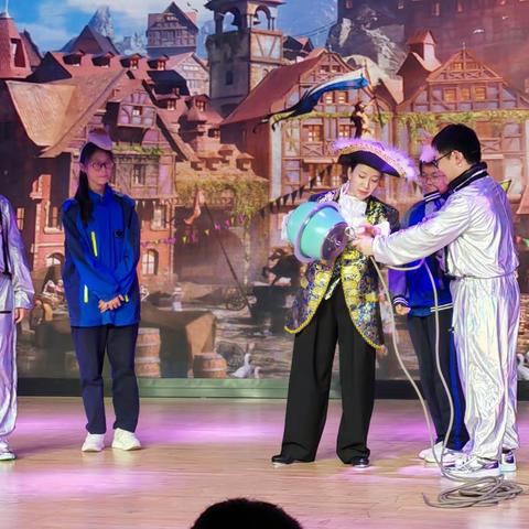 小南海中学八（5）班金华科技馆研学一日游