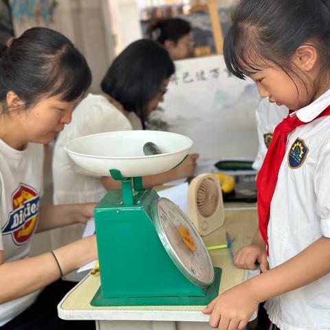 提质增趣践“双减”     多元评价促学生全面发展——郑州经开区实验小学低年级游园活动