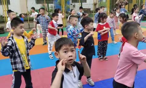 琢成器幼儿园大二班第十五周精彩回顾