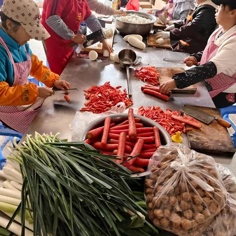 王家河村重阳节：情暖金秋，爱满桑榆