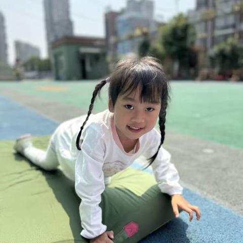 时光不语，成长有迹——芜湖市浅湾幼儿园小二班期末回顾