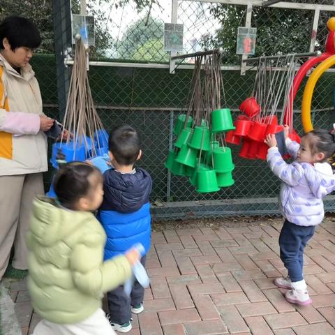 四川天府新区半山幼儿园乐贝A班一周精彩回顾（12.29-12.31）