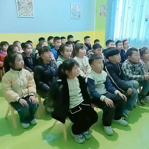 金蓓蕾幼儿园消防演练