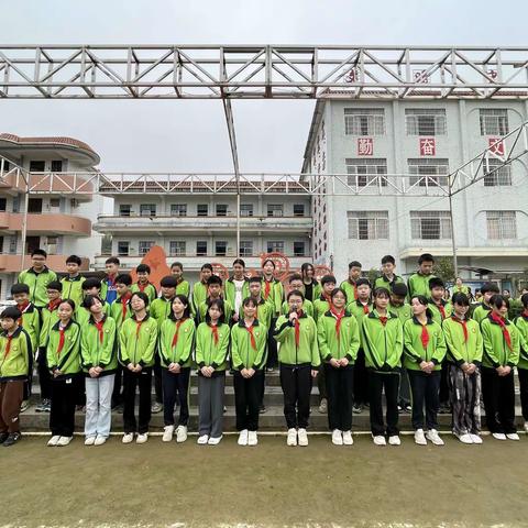 泗纶镇中心小学第5周书香校园系列活动 ——春意绵绵，书香阵阵