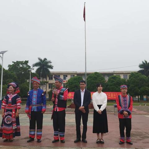 两地儿童手牵手，铸牢中华民族共同体意识--钦州市第九小学与龙州县彬桥乡彬桥中心小学同庆壮族“三月三”活动