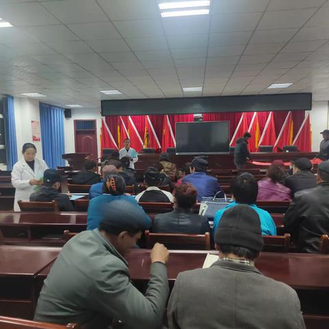阿克塔拉卫生院家庭医生签约服务，慢病随访工作进行中