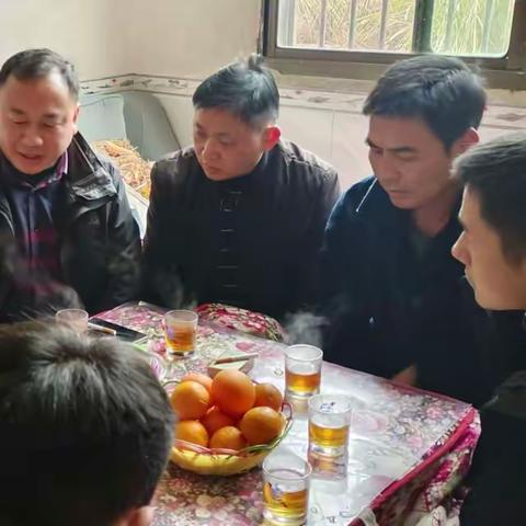 持续开展家访活动 点亮学生成长之路——记火田中学利用假期开展家访活动