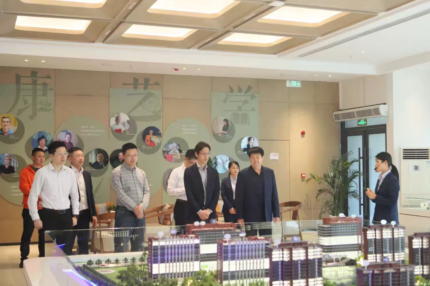 简篇-中国西安-日本福冈银发经济洽谈会成功举办-共话银发经济新机遇 共筑康养产业新未来