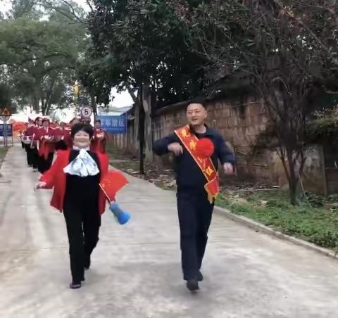 五关爱，花亭街道赣轴退役军人服务站暖心迎接退役军人光荣返乡