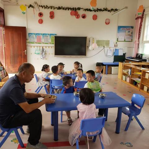 鸣犊街道高寨幼儿园一周美食播报来啦！