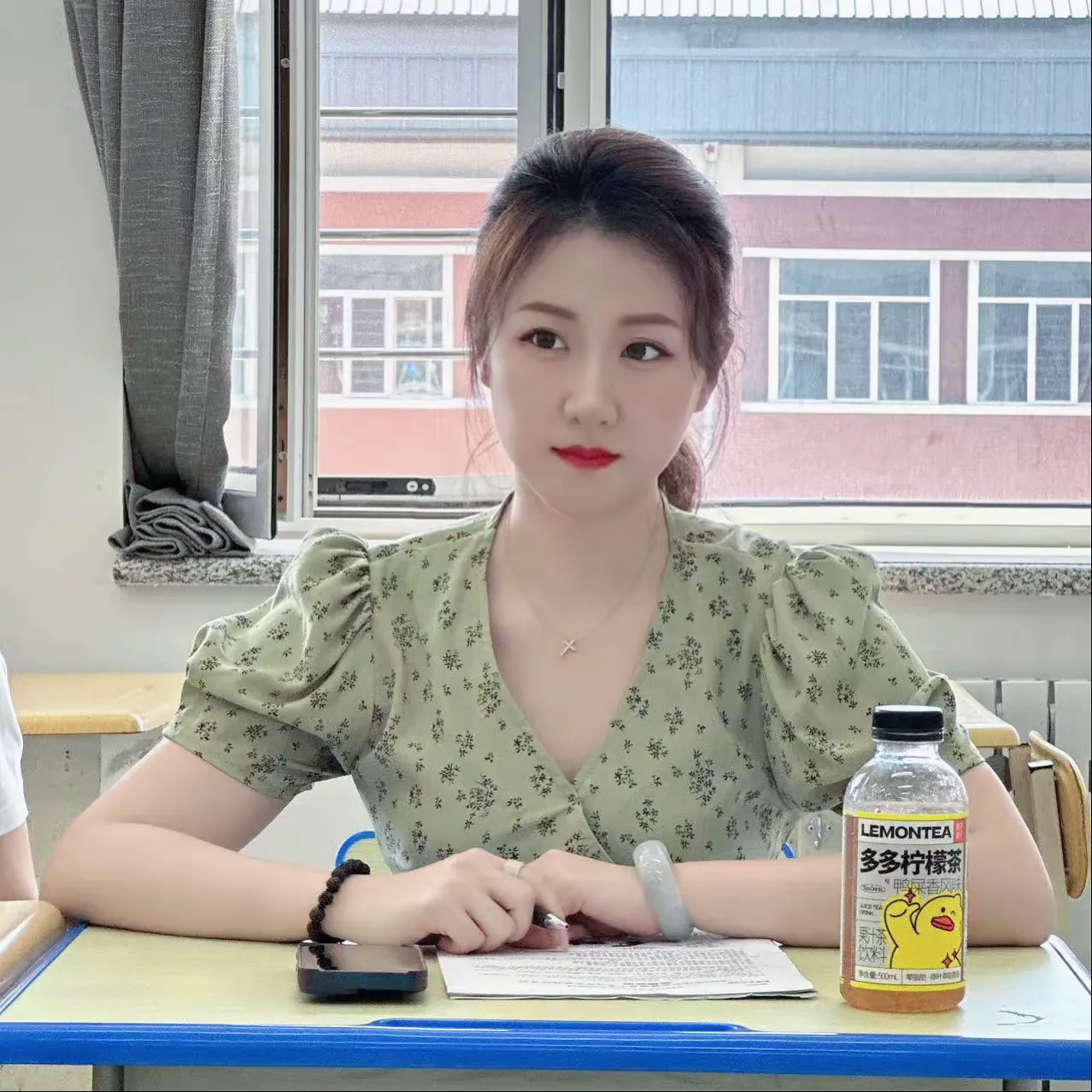 简篇-“奋楫笃行,臻于至善;行而不辍,履践致远”——哈一二二中学校政治组教研活动