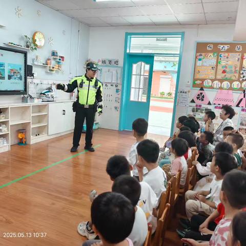 “幼”见铁骑 安全“童”行——高唐县金城幼儿园为孩子播种交通安全的种子